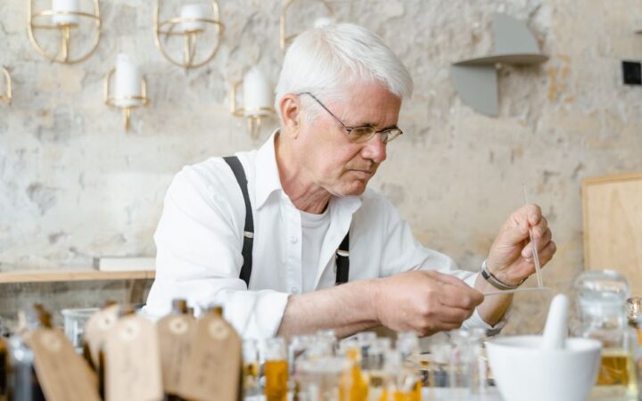 The Allure of Signature Scents: Crafting Your Personal Fragrance Statement in 2026