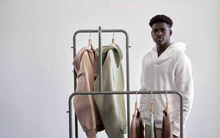 Embracing the 2026 Minimalist Wardrobe: A Stylish Guide to Owning Less and Experiencing More