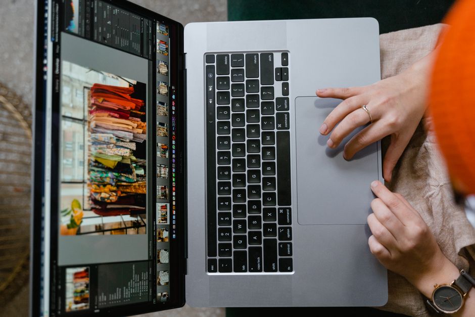 The 2026 Guide to Virtual Style Assistants: Your Digital Wardrobe Companion